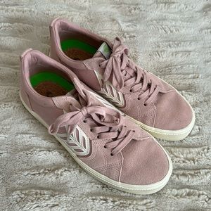 Cariuma Catiba PRO low shoes